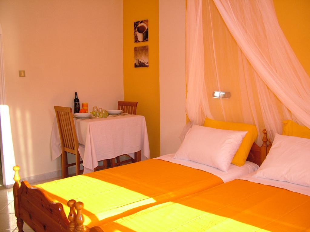 Angeliki Aparthotel Vitaládes Exterior photo