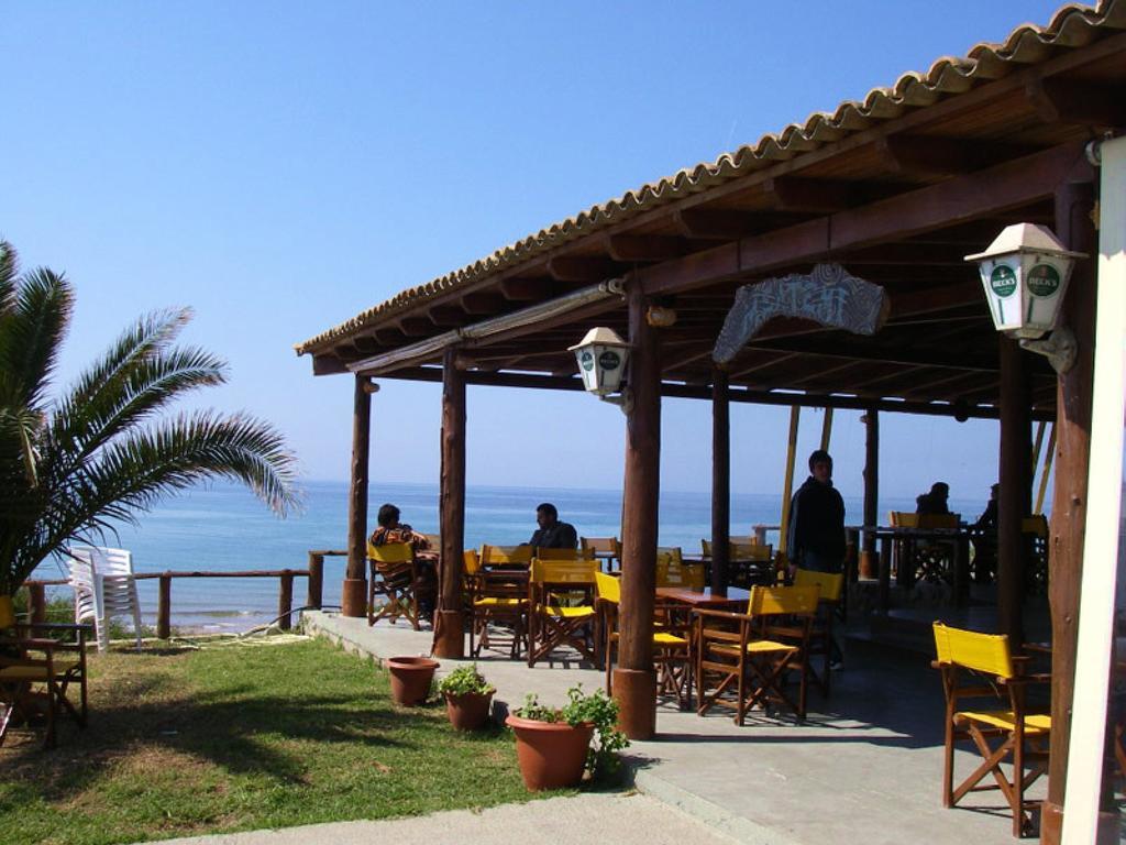 Angeliki Aparthotel Vitaládes Exterior photo