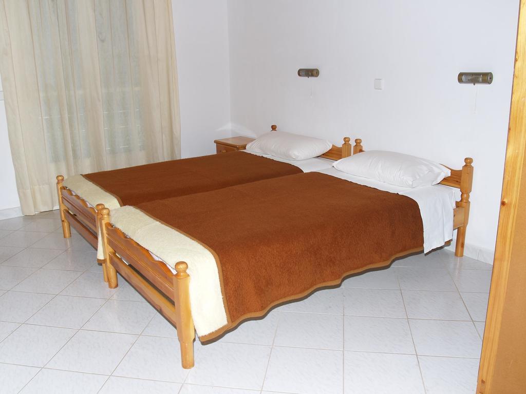 Angeliki Aparthotel Vitaládes Room photo